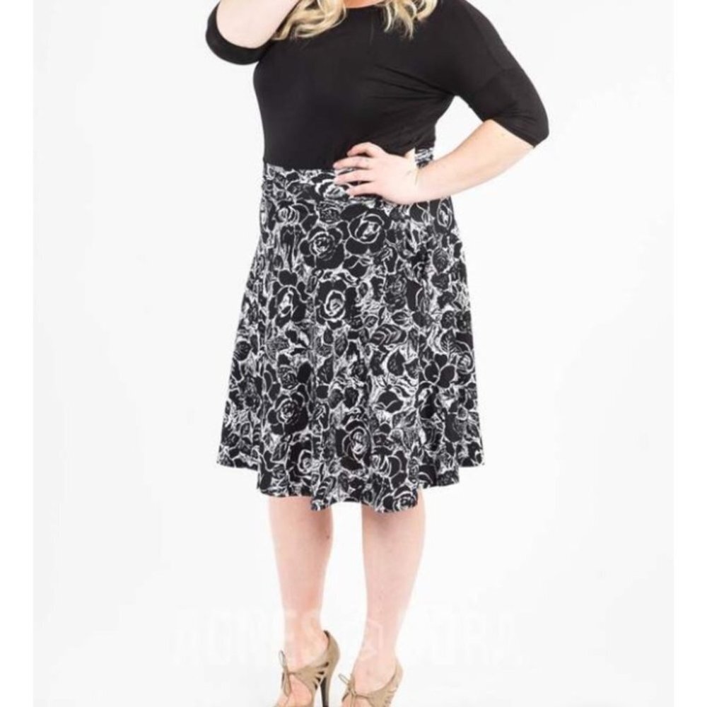 M Agnes & Dora Midi Skirt B04 4573